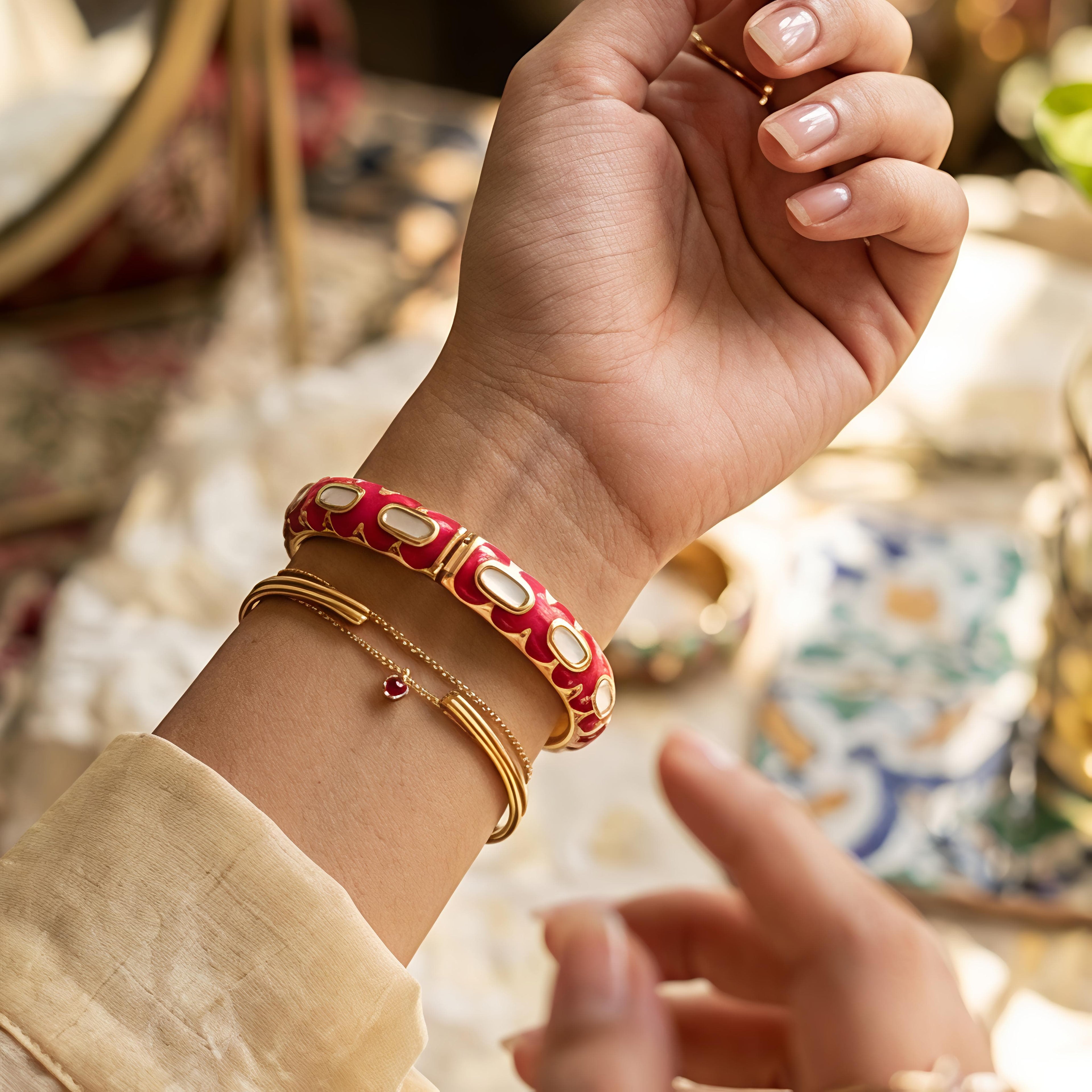 Aurora Crimson Pearl Bangle