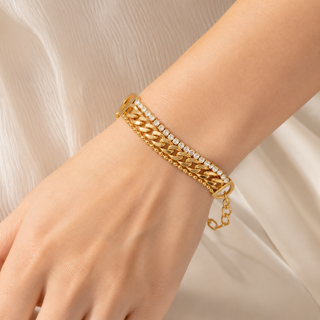 Special Gold Bracelet