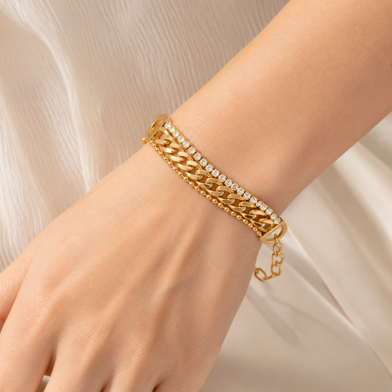Special Gold Bracelet
