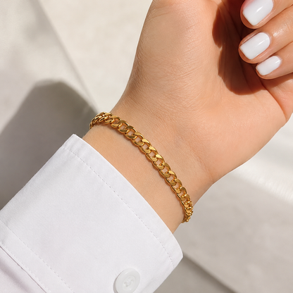Classic Chain Gold Bracelet