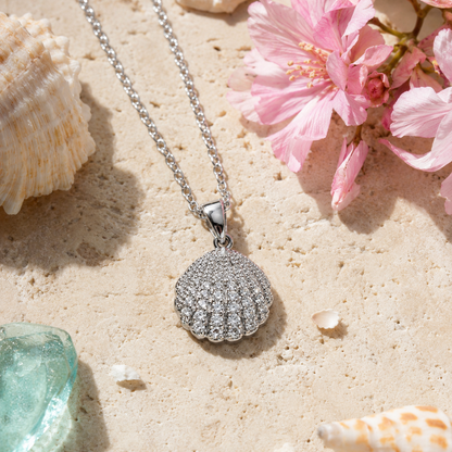Seashell Pendant Necklace