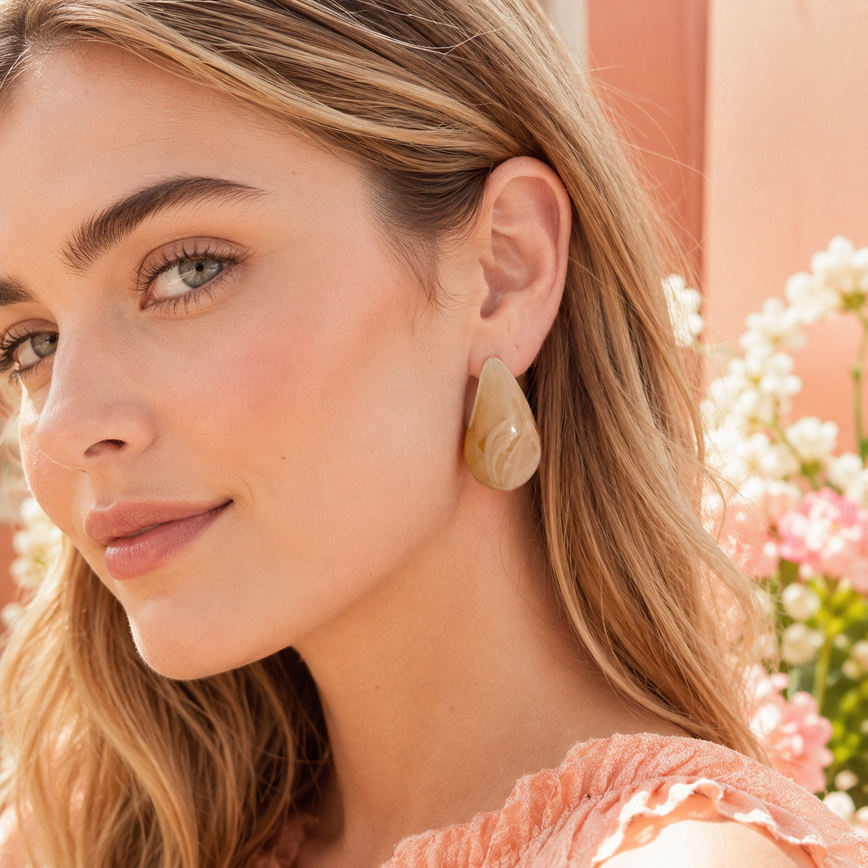 Peach Nude Marbled Acrylic Teardrop Earrings