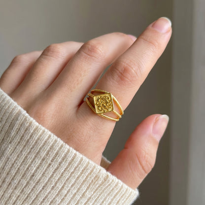 Gold Arabic Calligraphy Square Ring
