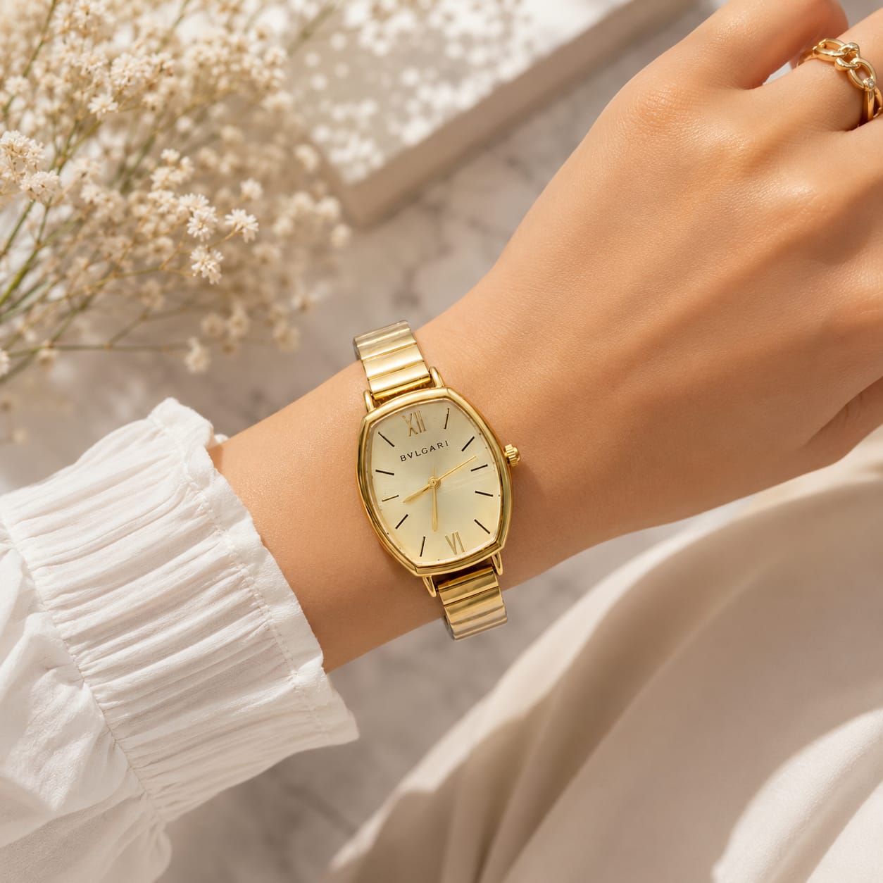 Golden Aura Oval Watch