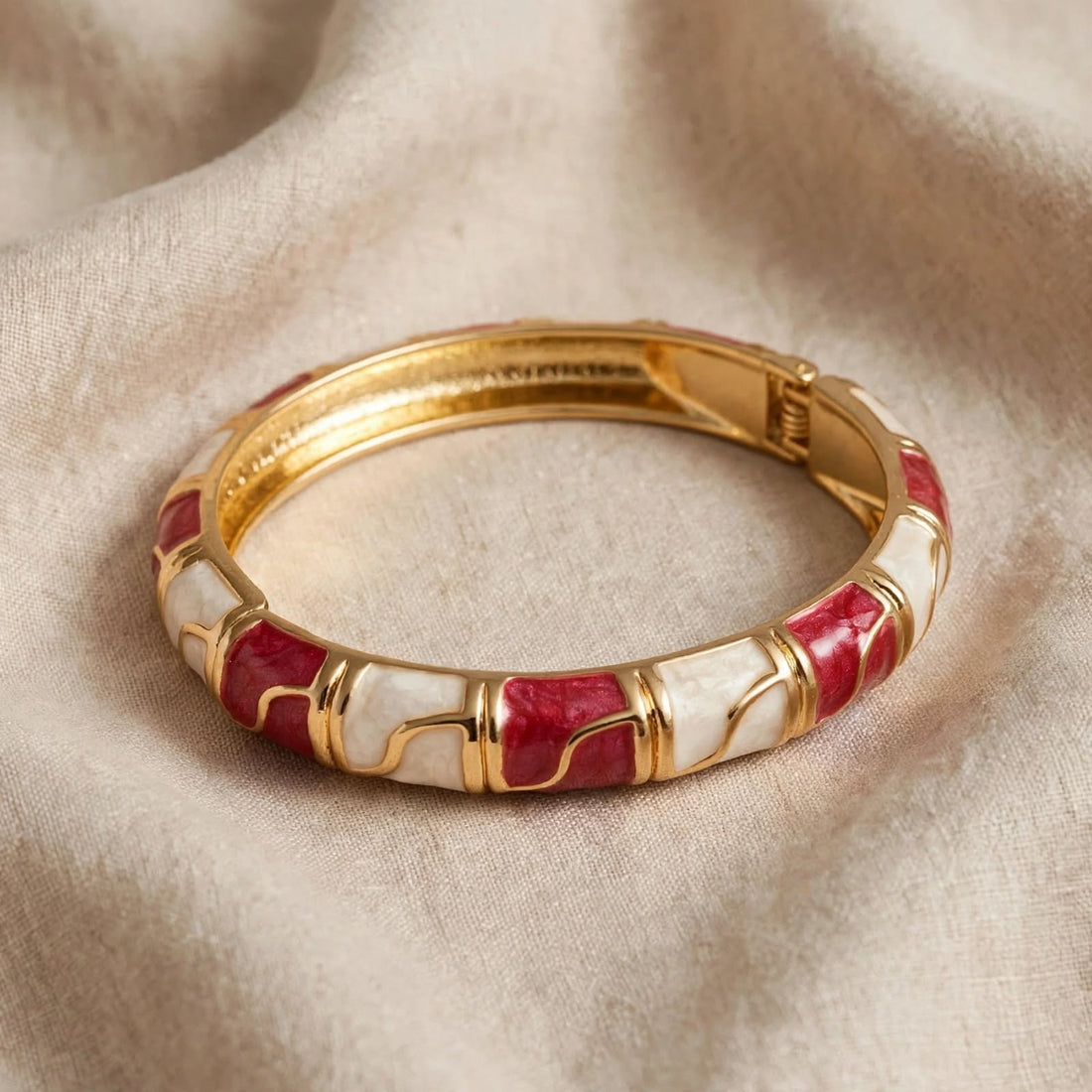 Rosso Bianco Enamel Bangle Bracelet