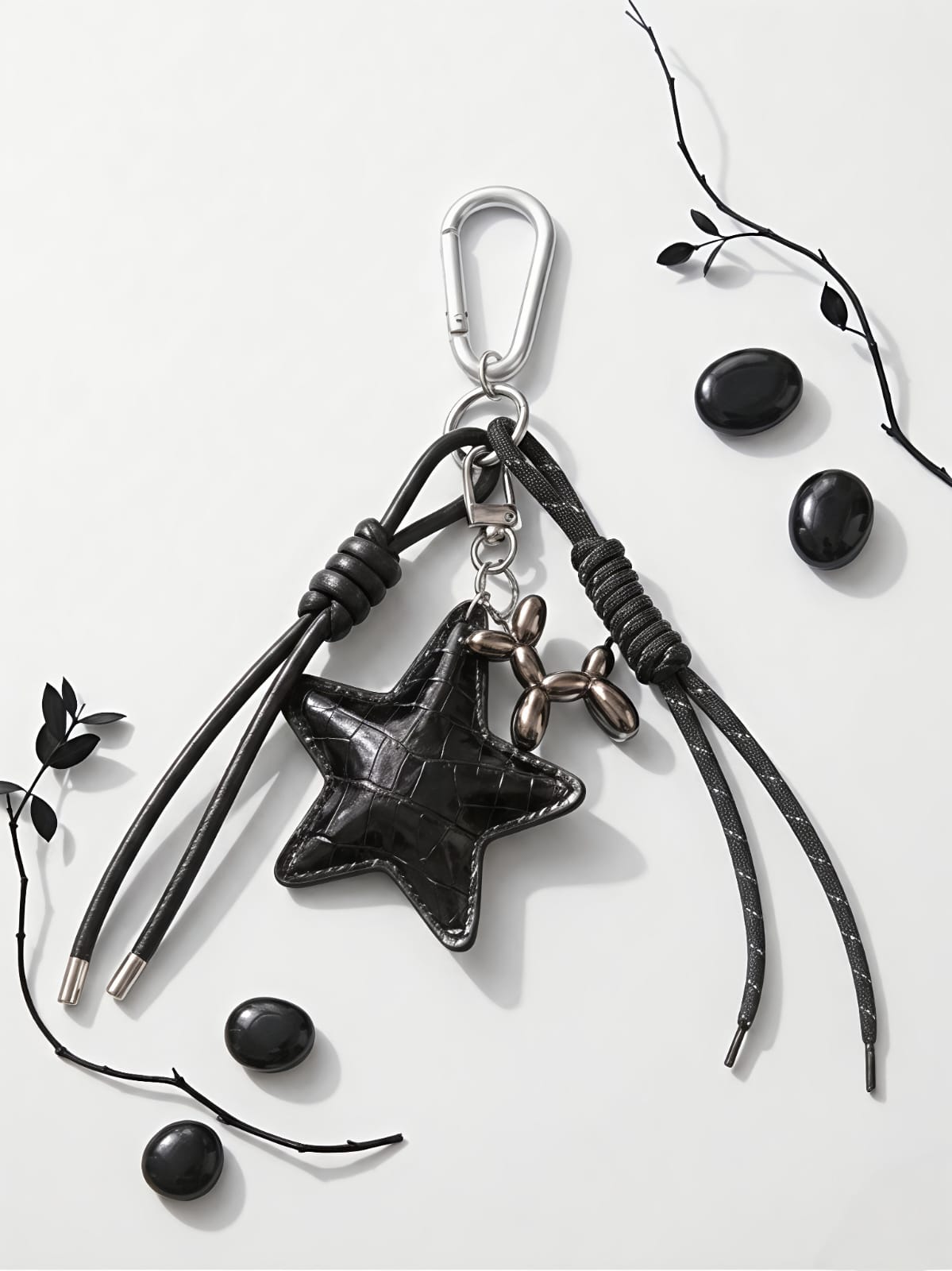 Black star bag charm