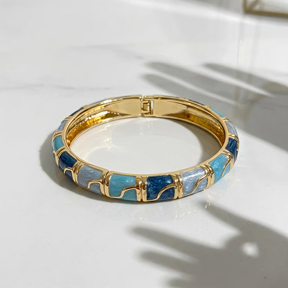 Aurora Sapphire Waves Bangle