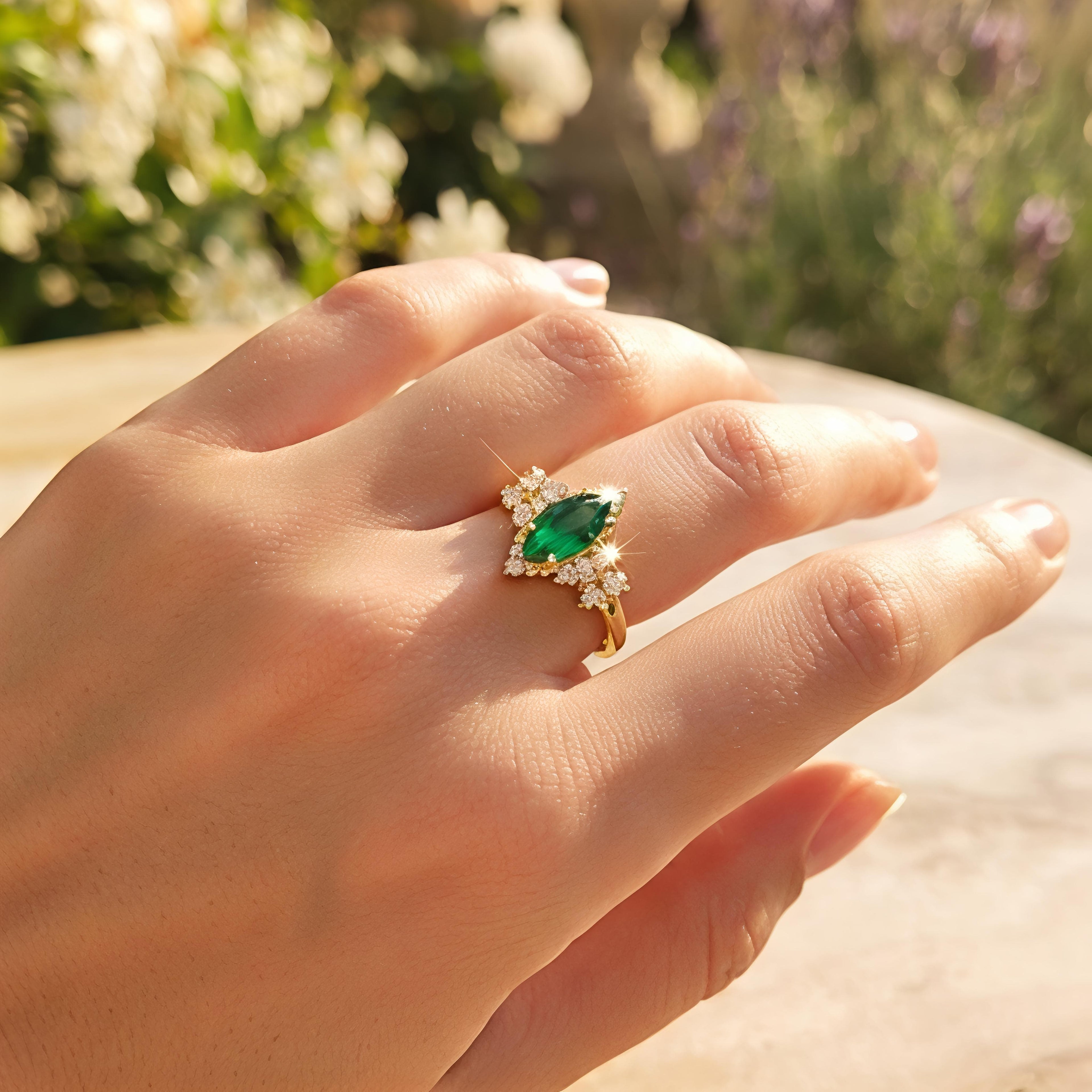 Emerald Royale Ring