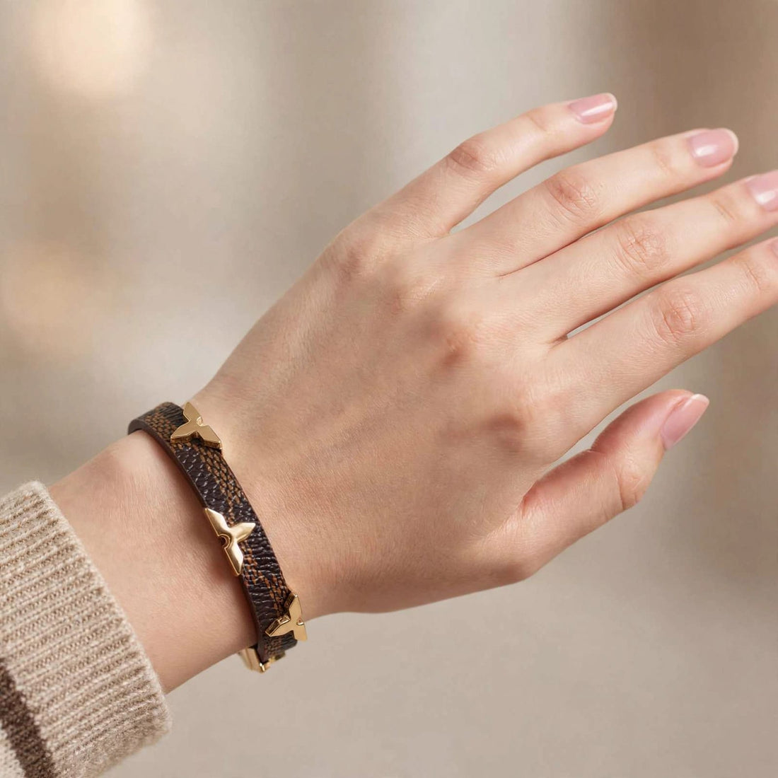 Iconic Flower Monogram Bracelet