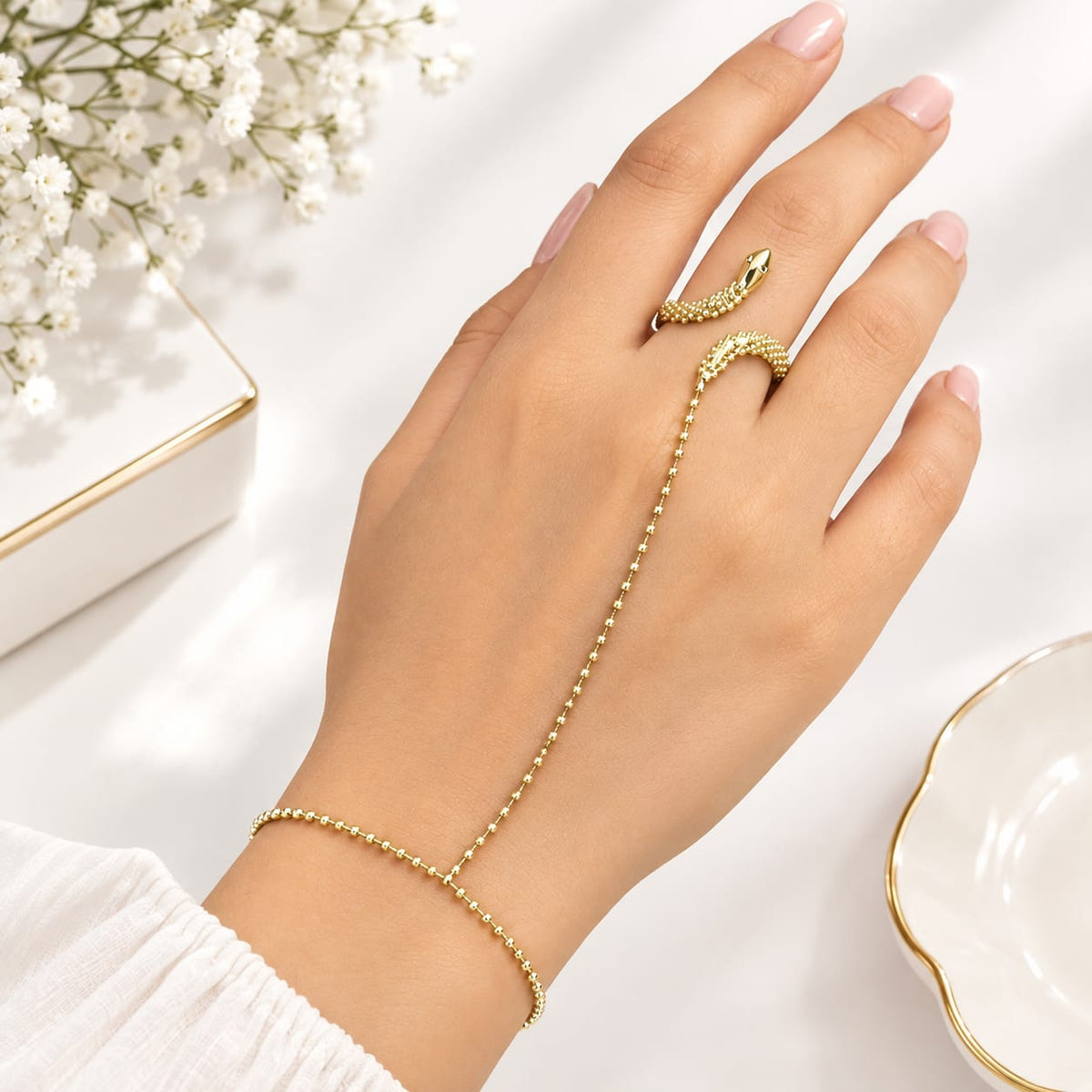 Serpentina Gold Hand Chain
